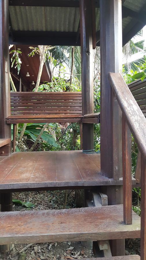 Ruean Mai Chai Khlong Amphawa Luaran gambar