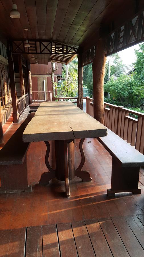 Ruean Mai Chai Khlong Amphawa Luaran gambar
