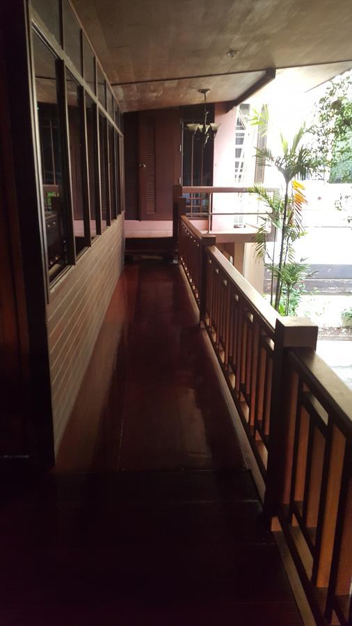 Ruean Mai Chai Khlong Amphawa Luaran gambar