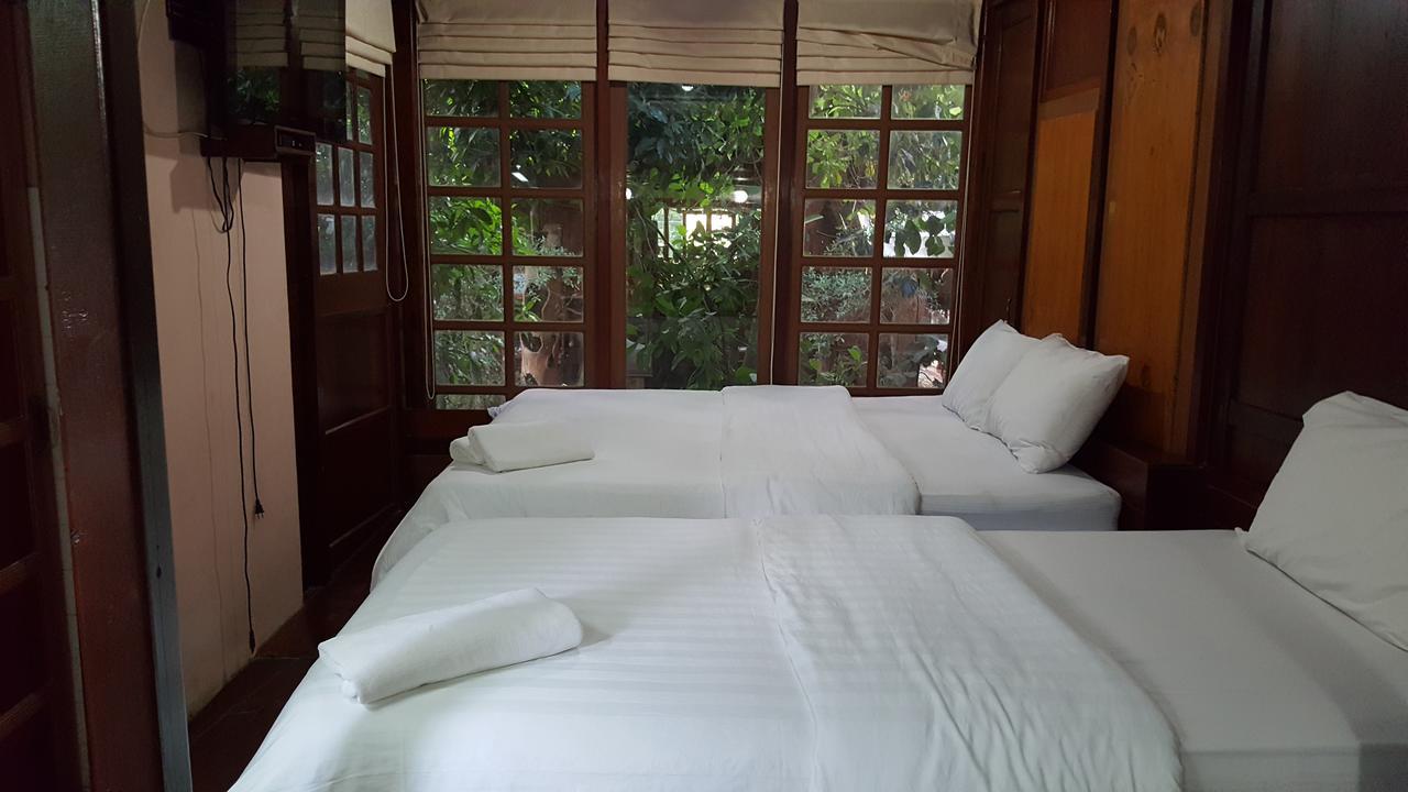 Ruean Mai Chai Khlong Amphawa Luaran gambar